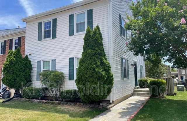 12937 Ridgemist Ln - 12937 Ridgemist Lane, Greenbriar, VA 22033