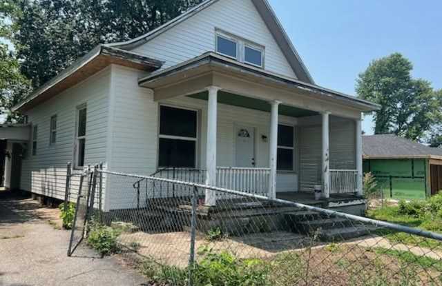 Charming Family Home in the Heart of Carterville photos photos