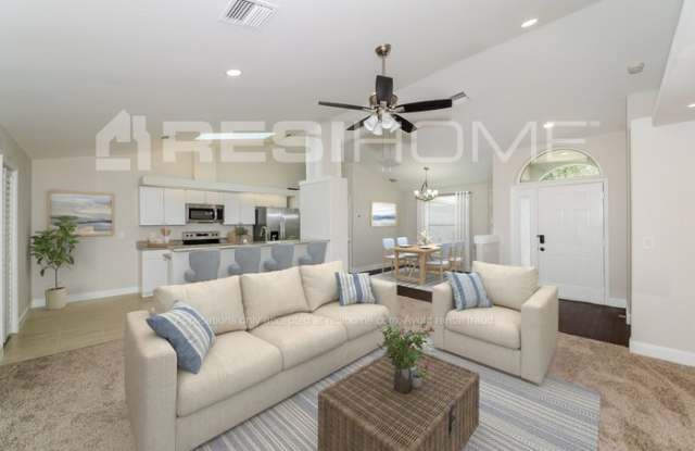6405 64th Drive East Gallery 4