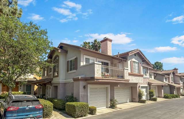 Great 2B/2BA+Bonus Room Townhome in Carmel Mountain Ranch! photos photos