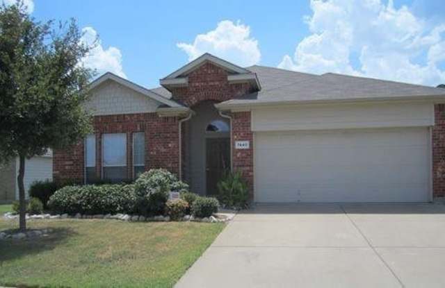 7440 Sunray Drive - 7440 Sunray Drive, Fort Worth, TX 76120