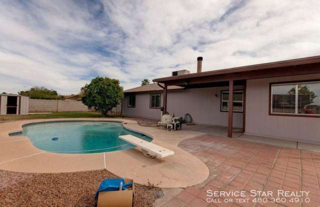 5422 E Dolphin Cir Gallery 2