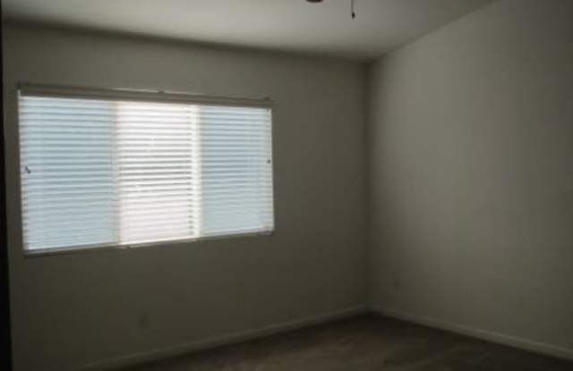 4381 Burr Ct Gallery 4