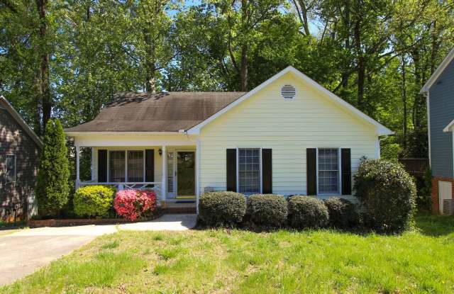 Adorable ranch home in convenient location in Garner! photos photos