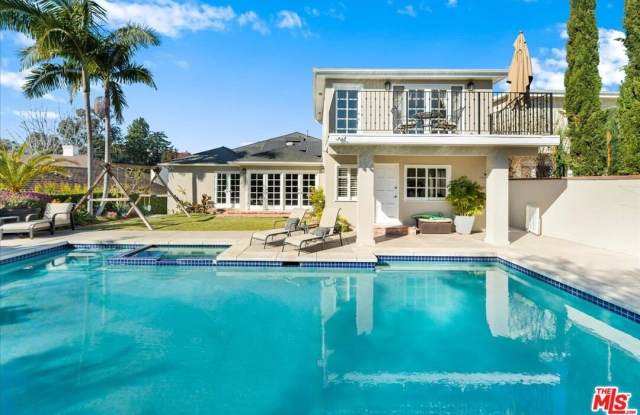 314 S Glenroy Ave photos photos