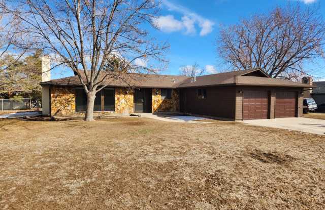 Coming Soon! 4 bedroom 2 bath photos photos