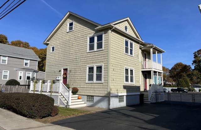 7 Eastern Ave - 7 Eastern Avenue, Beverly, MA 01915