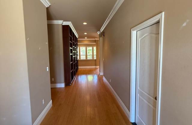 CUSTOM Single Story Home - North Vacaville Gallery 4