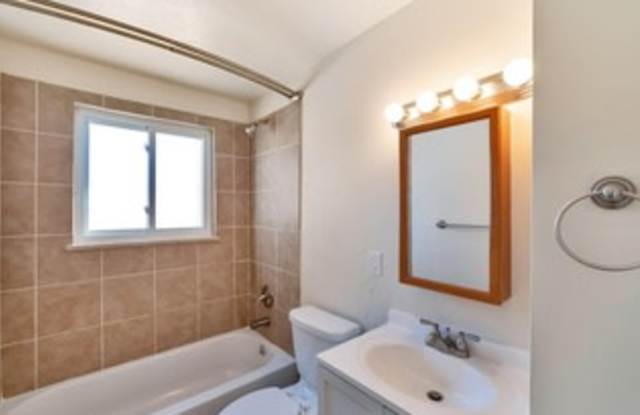 8372 Chase Way Gallery 2