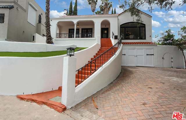 2037 HOLLY HILL Terrace Gallery 2