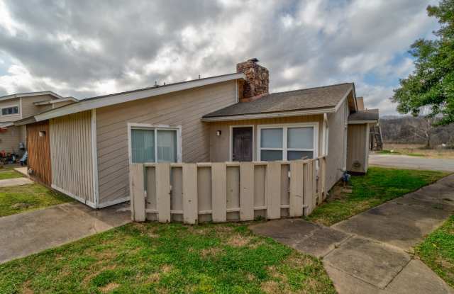 13843 Turnberry Lane - 127 photos photos