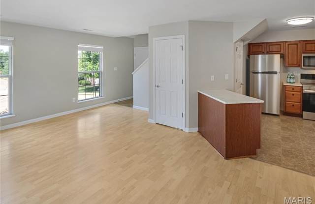 30 Stonewall Creek Court Gallery 3
