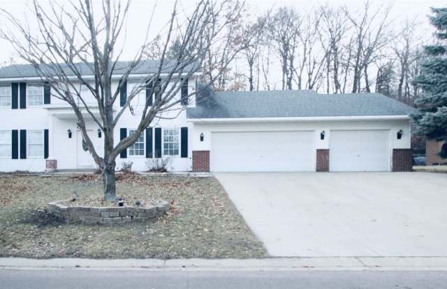 13439 Granada Avenue - 13439 Granada Avenue, Apple Valley, MN 55124