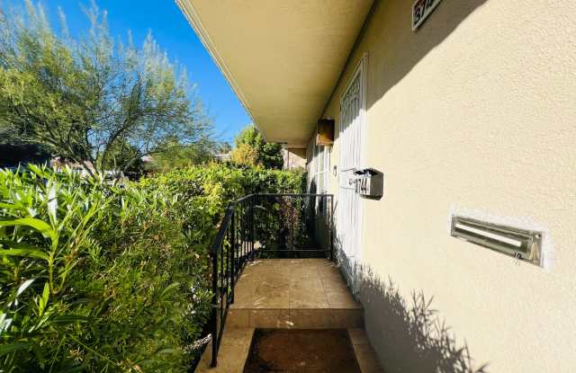 PRICE REDUCED! Utilities Included – Upgraded 2-Bedroom Duplex Near UNLV Gallery 4