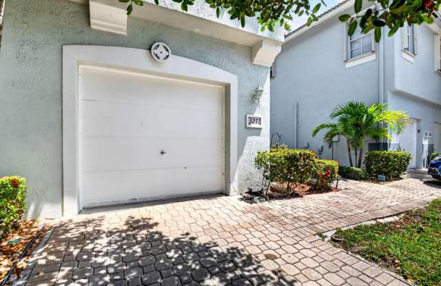 3271 Laurel Ridge Circle photos photos