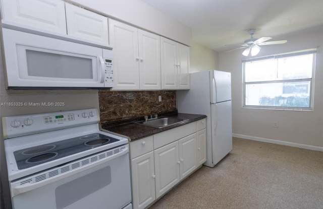 15980 NE 19th Pl photos photos
