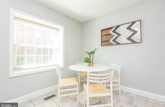 11762 CARRIAGE HOUSE DRIVE Gallery 3