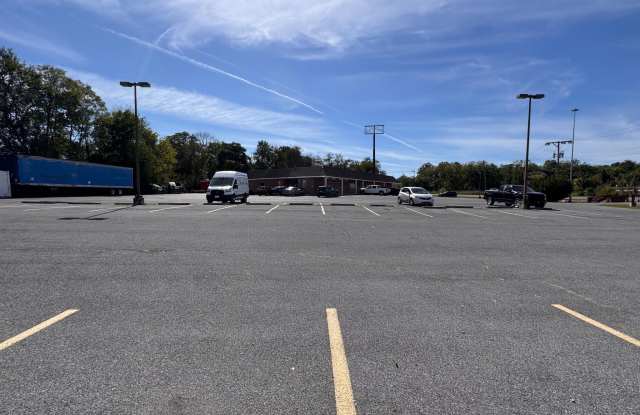 214 MID-ATLANTIC Parkway Gallery 3