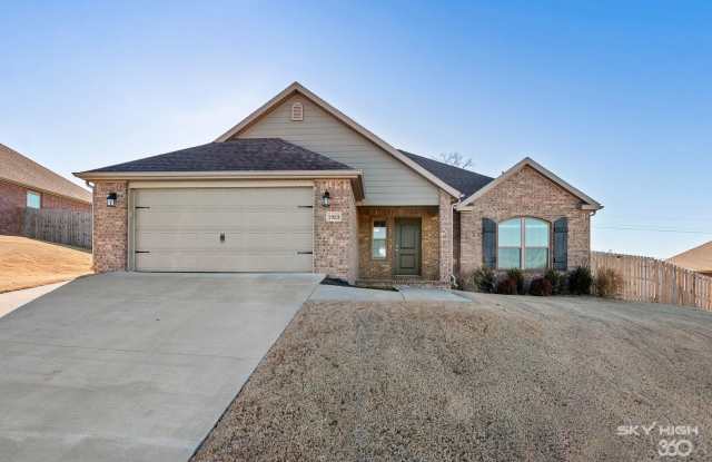 1923 Price Ave photos photos