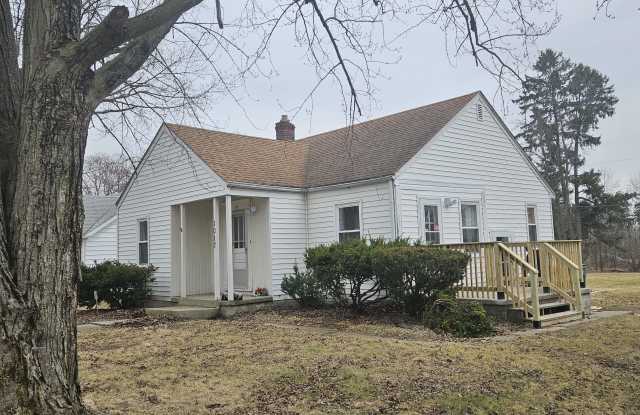 1017 W 63rd Ave photos photos