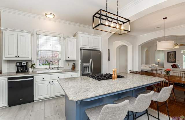 Country Club Living! Home sits on the 12th Hole at Pelican Point Golf Course photos photos