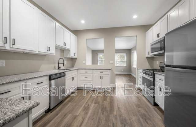 5834 Victoria Ave photos photos
