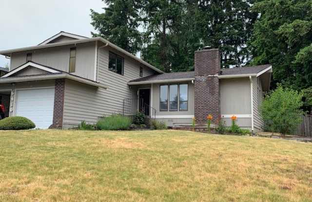 Kenmore House / RENT SPECIAL photos photos