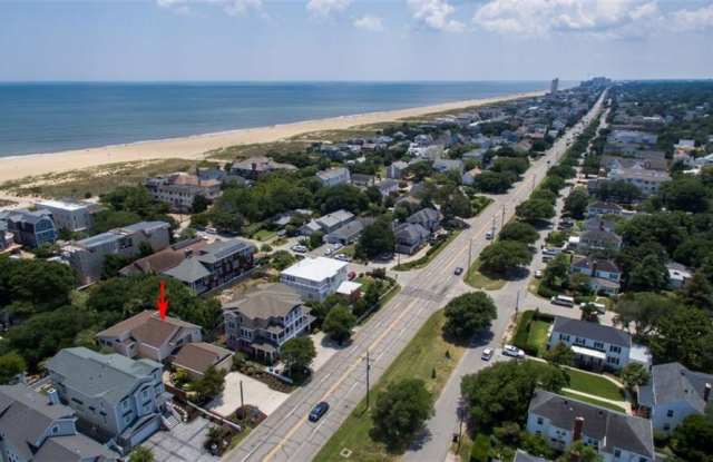 7207 Atlantic Avenue Gallery 2