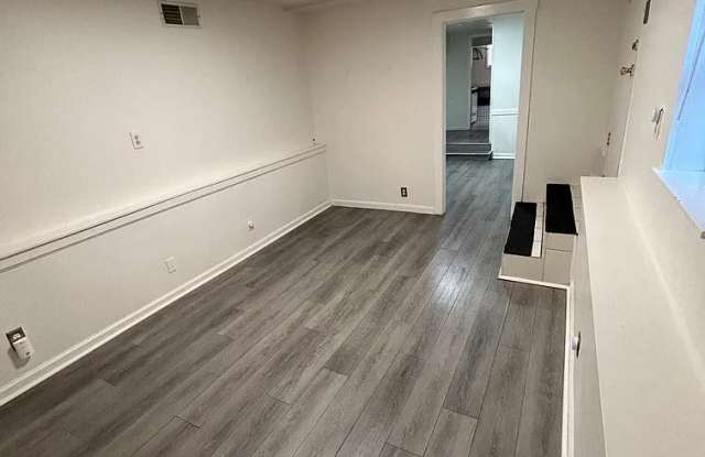 1512 24th St # B photos photos 1512 24th St # B photos photos