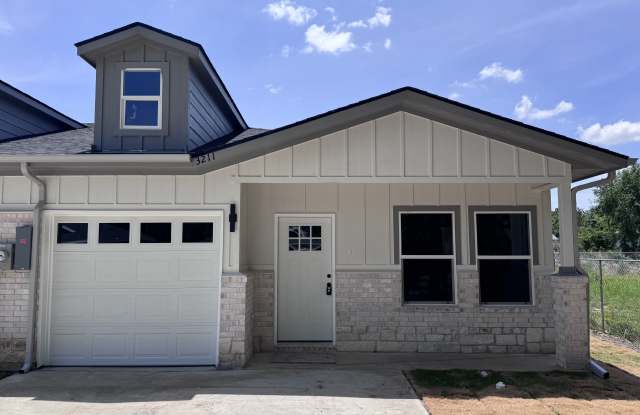 3211 Bourland Street photos photos