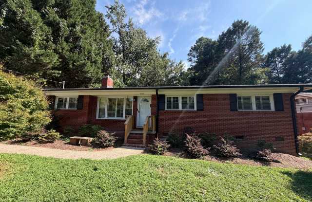Beautiful Three Bedroom Home in Amity Gardens! photos photos