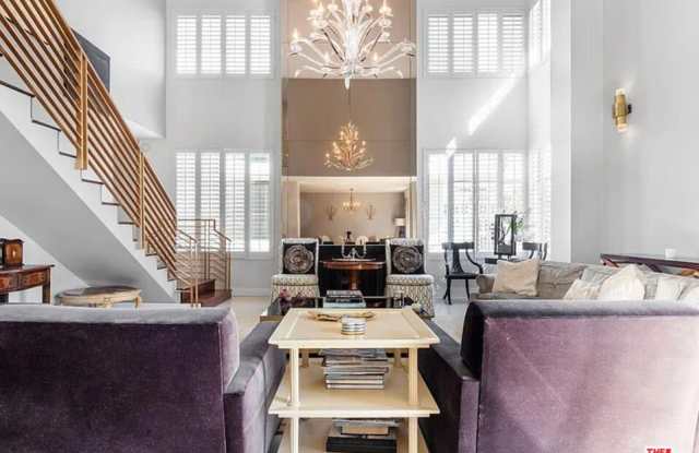 121 S Palm Dr unit: 601 photos photos