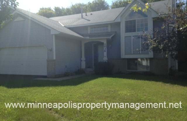 2436 Schaller Dr E Gallery 2