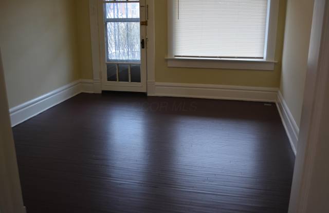 1257 Dennison Avenue Gallery 3