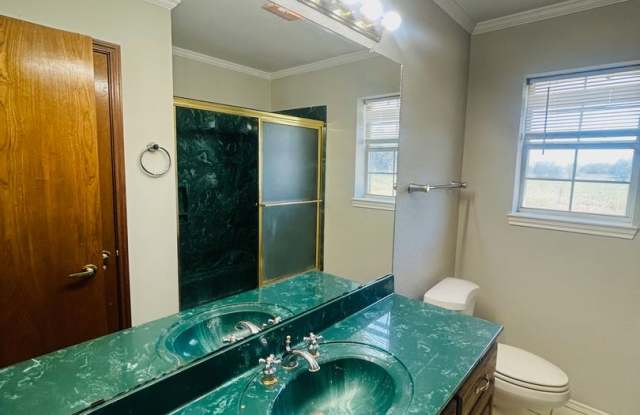 Private Country Living Gallery 3