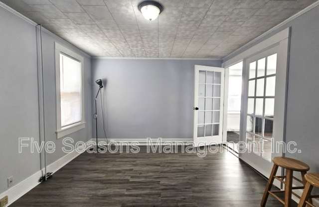 13 Blodgett Street - A Gallery 2