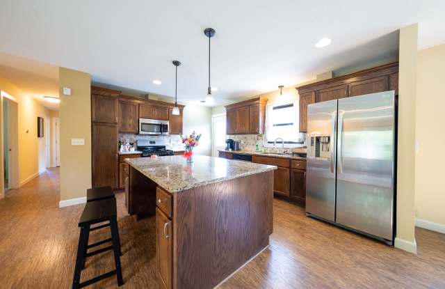 13124 Oakland Dr. photos photos