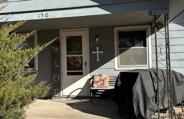 150 South 3rd Street - 150 South 3rd Street, Clearwater, KS 67026