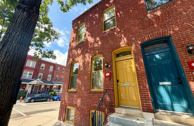 Stunning 3-Bedroom/2.5 Bathroom in the heart of Powelton Village. Available NOW! photos photos