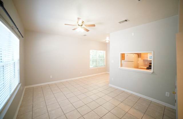 3 Bed / 3 Bath Condo in the NW Gallery 4