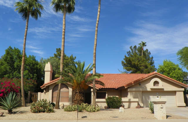 7672 E WINDROSE Drive photos photos