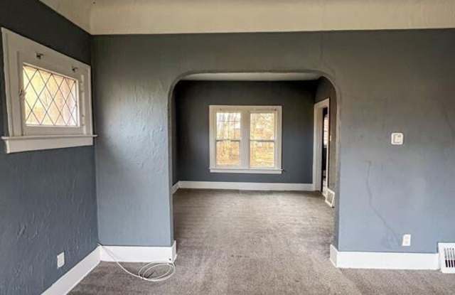 14318 Kilbourne Avenue Gallery 3