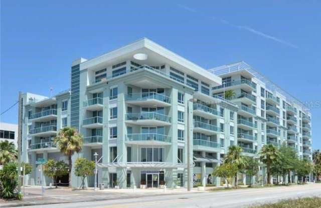 912 CHANNELSIDE DRIVE photos photos