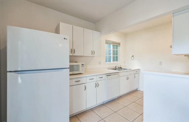 629 S. Thornhill Road photos photos