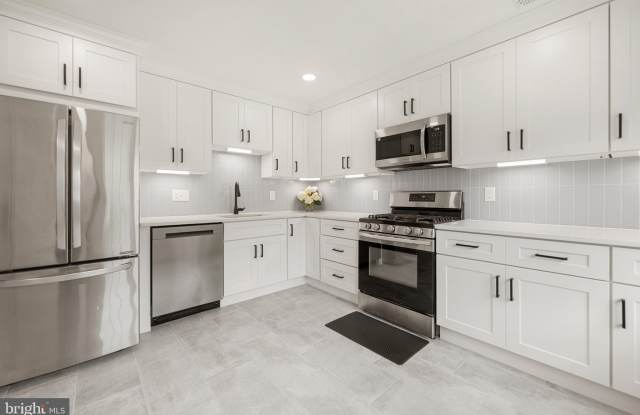 14874 EMBERDALE Drive Gallery 4
