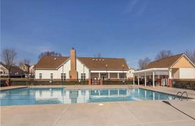 16843 Doe Valley Ct Gallery 2