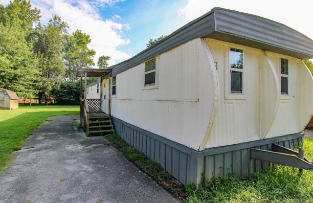 Move-In Ready • Water & Lawn Care Included! photos photos Move-In Ready • Water & Lawn Care Included! photos photos