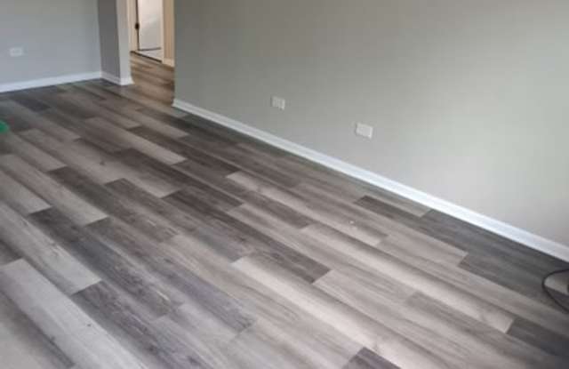 1319 River Dr Gallery 2