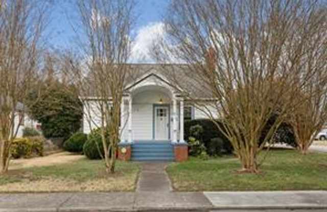 Charming Bungalow! photos photos