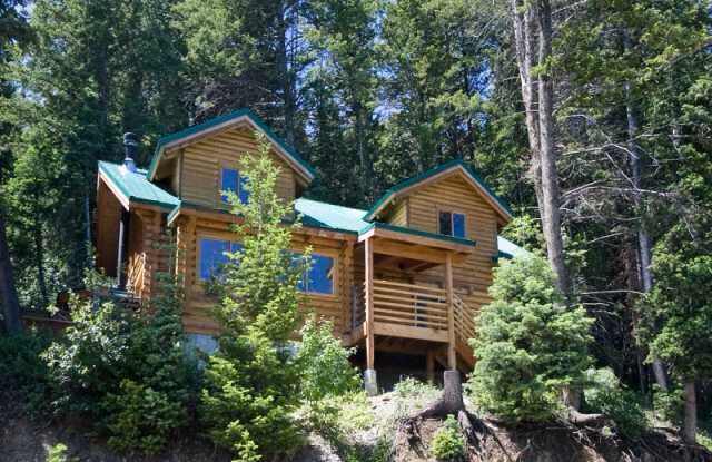 180 Matterhorn Dr photos photos